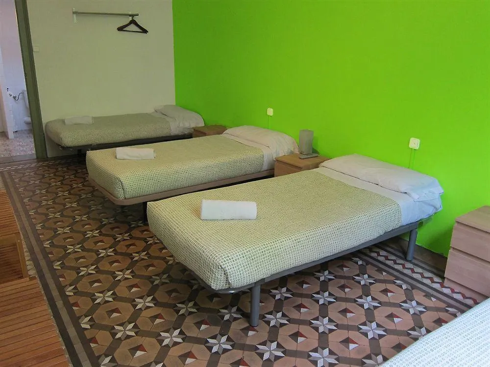 ** Guest house Cosmopolitan Boutique Rambla Hotel Barcelona Spain