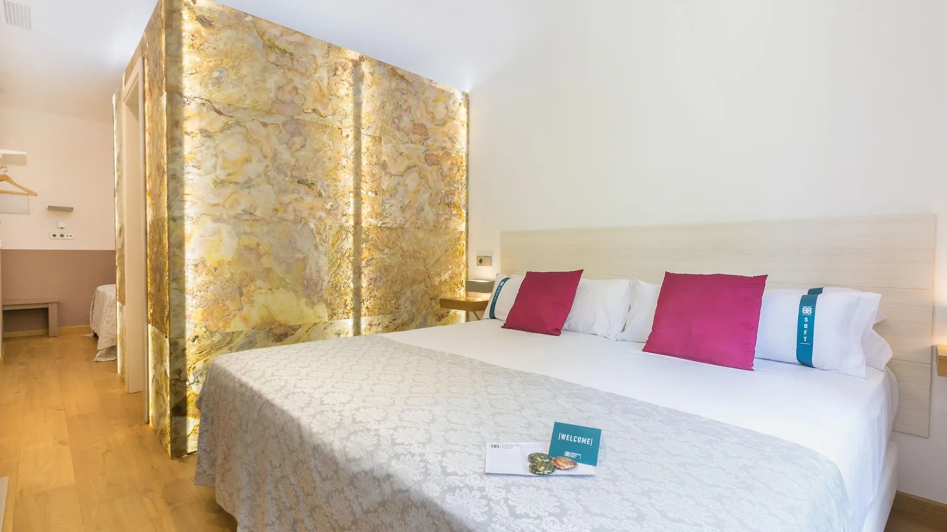 Casa de hóspedes Cosmopolitan Boutique Rambla Hotel Barcelona