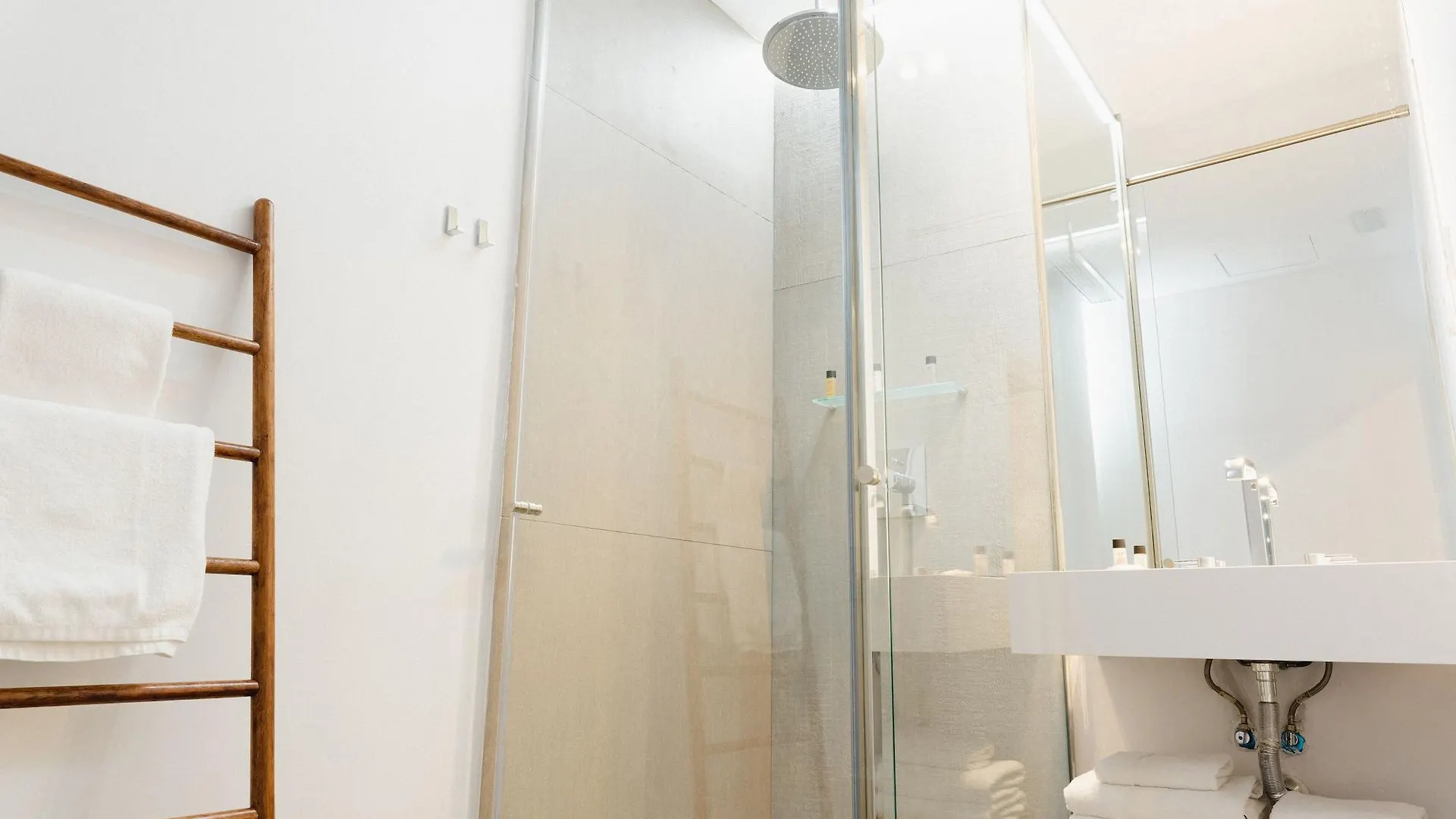 ** Guest house Cosmopolitan Boutique Rambla Hotel Barcelona Spain