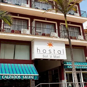Guest house Sol Y Miel